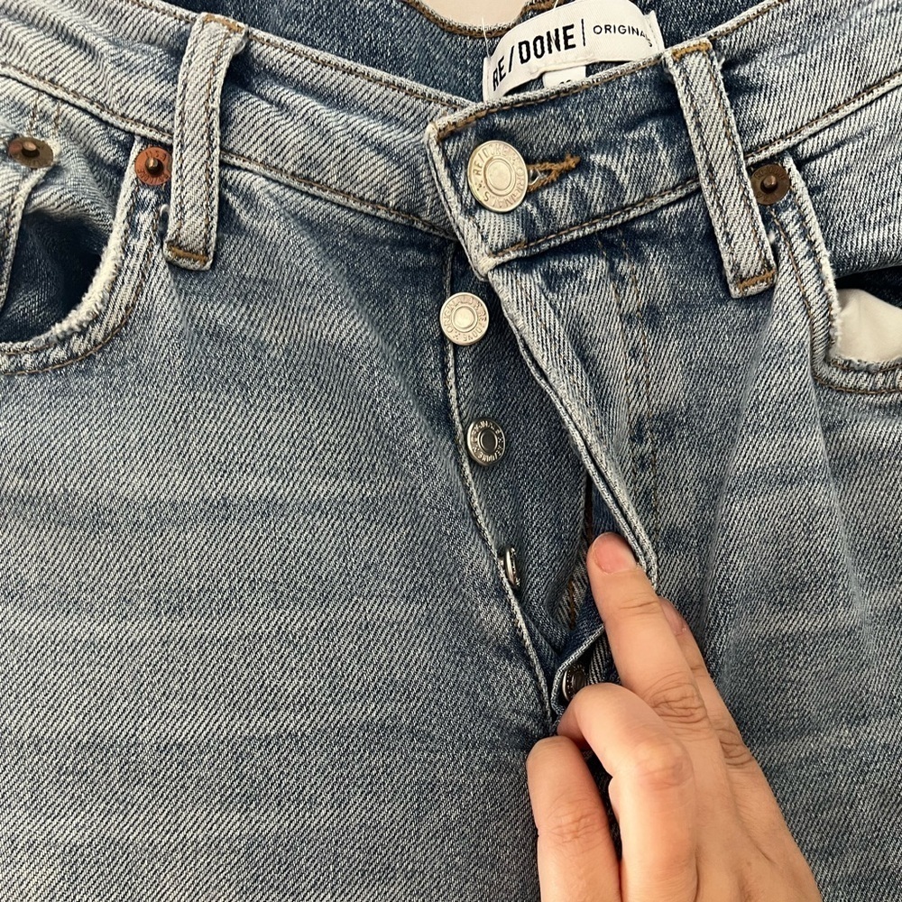 RE/DONE Women's High Rise Stove Pipe Distressed Jeans Sz 28 - Picture 6 of 7